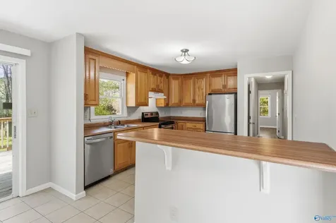 506 Town And Country Drive NW Huntsville AL 35806