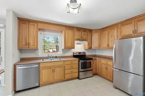 506 Town And Country Drive NW Huntsville AL 35806
