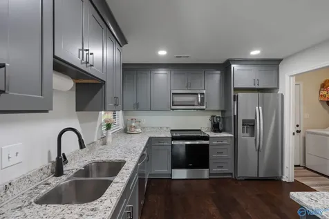 507 Forrest Park Court Huntsville AL 35806