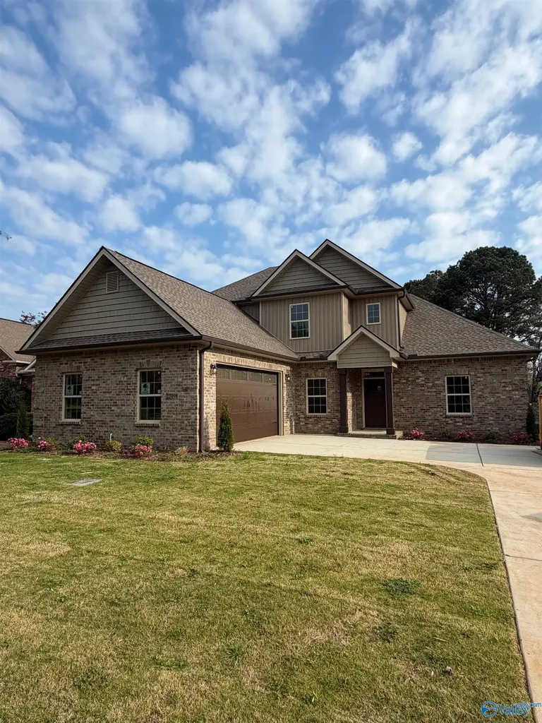 22059 Merlot Drive Athens AL 35613