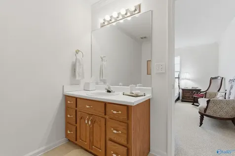 62 Clyde Circle Guntersville AL 35976