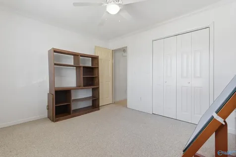 62 Clyde Circle Guntersville AL 35976
