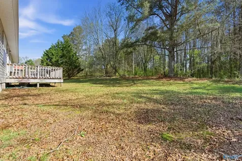 62 Clyde Circle Guntersville AL 35976