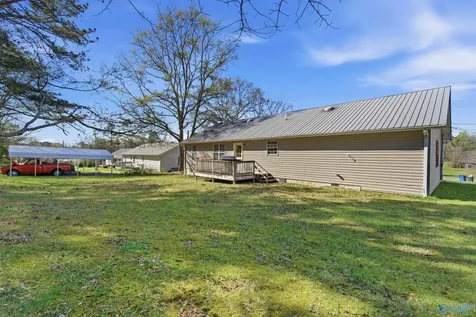 62 Clyde Circle Guntersville AL 35976