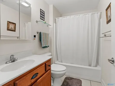 25433 Drawbaugh Road Athens AL 35613