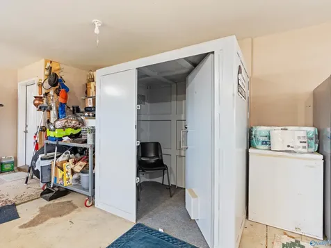 25433 Drawbaugh Road Athens AL 35613