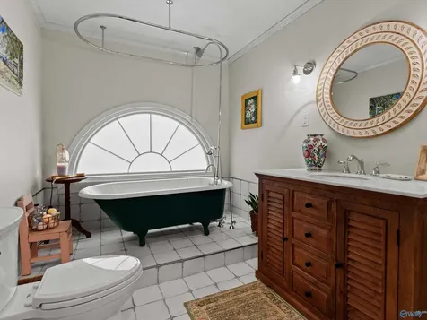 108 Shady Lane Athens AL 35613