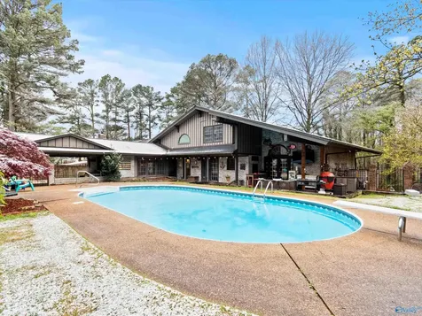 108 Shady Lane Athens AL 35613