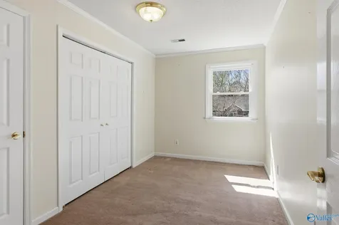 137 Oakhurst Drive Madison AL 35758