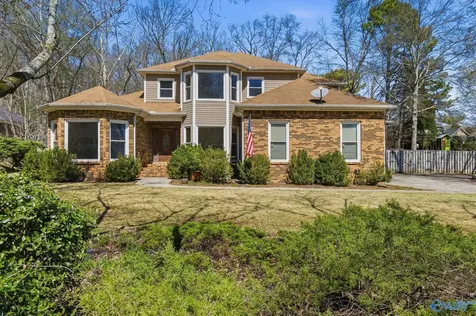 137 Oakhurst Drive Madison AL 35758