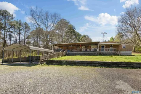 439 County Road 1568 Cullman AL 35058