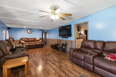 439 County Road 1568 Cullman AL 35058