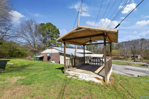 439 County Road 1568 Cullman AL 35058