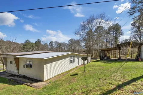 439 County Road 1568 Cullman AL 35058