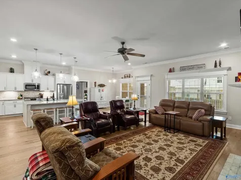 205 Somerdale Lane Huntsville AL 35811