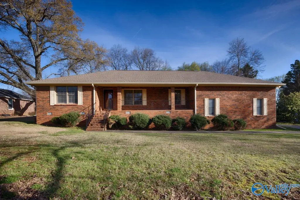 105 Oakhurst Drive Madison AL 35758