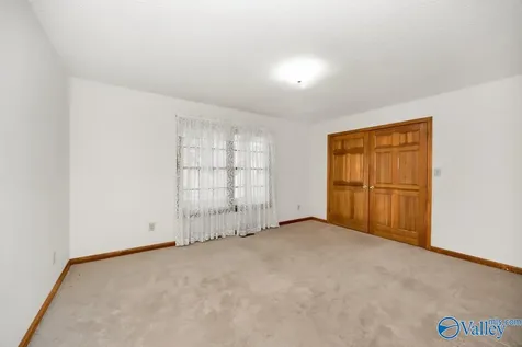 105 Oakhurst Drive Madison AL 35758