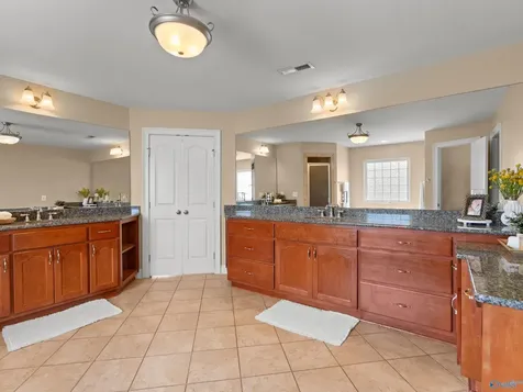 6 SW Cassine Court SW Huntsville AL 35824
