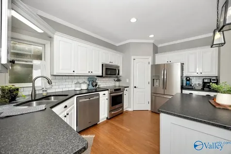 423 Eastview Drive Madison AL 35758