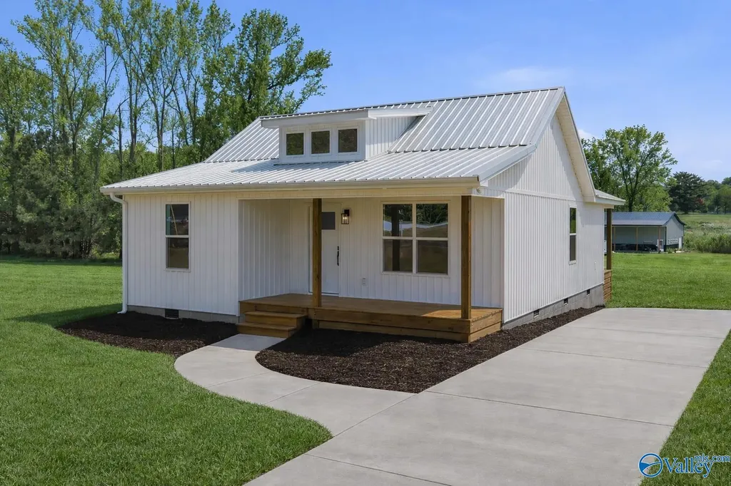 2218 Old Union Road Grant AL 35747