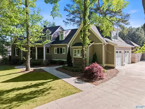 5405 Spring Creek Drive Guntersville AL 35976