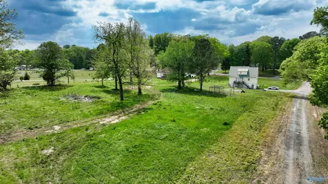 52 Acre County Road 825 Scottsboro AL 35768