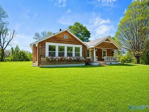 4432 County Road 1725 Holly Pond AL 35083