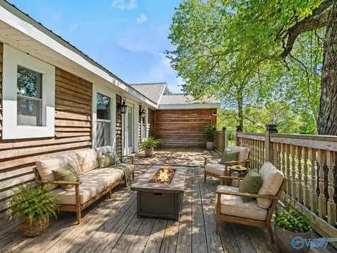 4432 County Road 1725 Holly Pond AL 35083