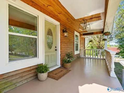 4432 County Road 1725 Holly Pond AL 35083