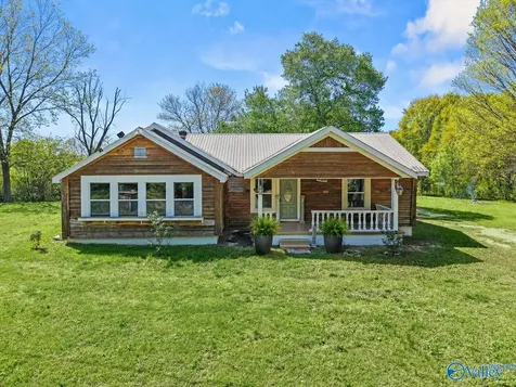 4432 County Road 1725 Holly Pond AL 35083