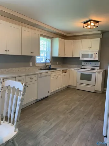 304 Sharon Street Scottsboro AL 35768