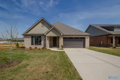 21757 Hemlock Drive Athens AL 35613