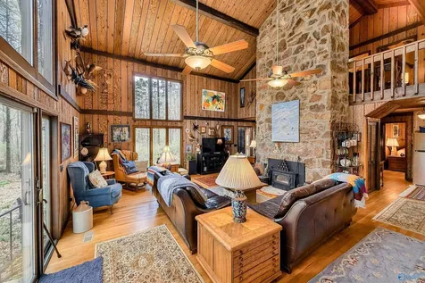 18739A County Road 89 Mentone AL 35984