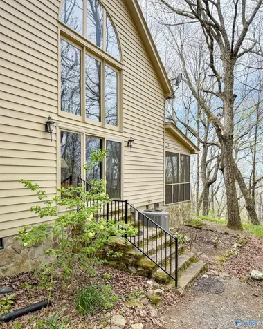 18739A County Road 89 Mentone AL 35984