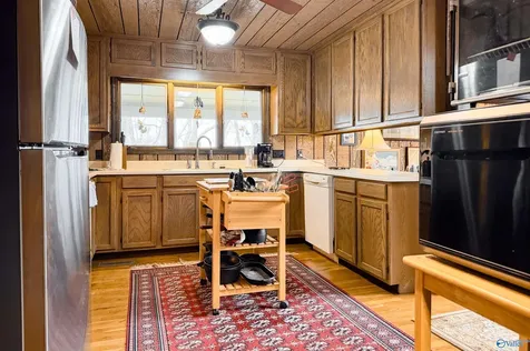 18739 County Road 89 Mentone AL 35984