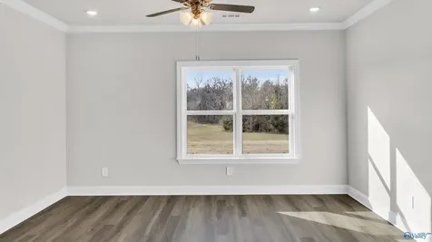 381 Sandy Oak Drive Harvest AL 35749