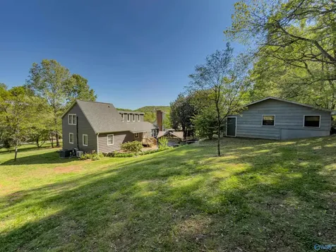 5601 Spring Creek Drive Guntersville AL 35976
