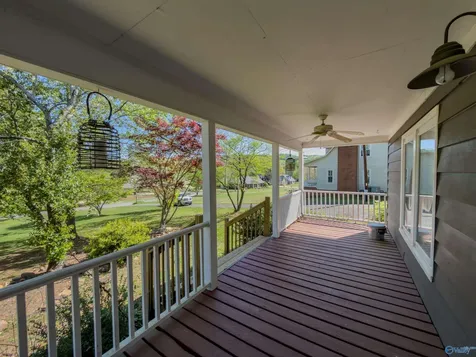 5601 Spring Creek Drive Guntersville AL 35976