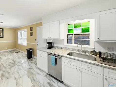5601 Spring Creek Drive Guntersville AL 35976