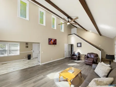 5601 Spring Creek Drive Guntersville AL 35976