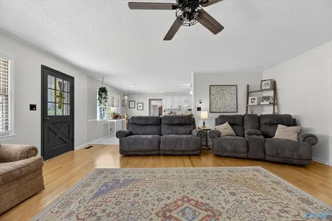 6496 Spring Creek Drive Guntersville AL 35976