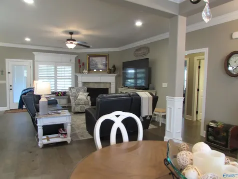 179 Somerton Drive Huntsville AL 35811