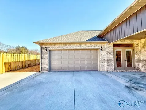 26445 Old Town Drive Athens AL 35613