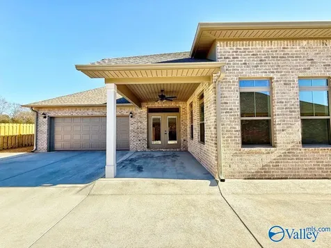 26445 Old Town Drive Athens AL 35613