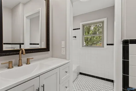206 Suffield Street Athens AL 35611
