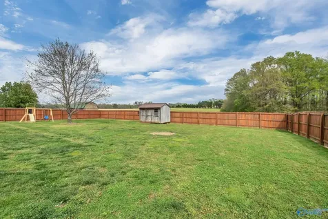 19576 Looney Road Athens AL 35613
