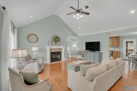19576 Looney Road Athens AL 35613
