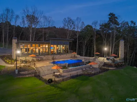 51 Fall Creek Drive Guntersville AL 35976