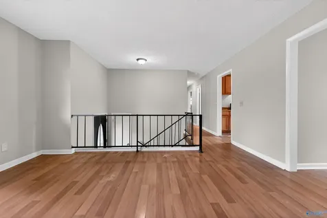 4056 Knollbrook Drive NW Huntsville AL 35810