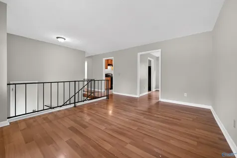 4056 Knollbrook Drive NW Huntsville AL 35810
